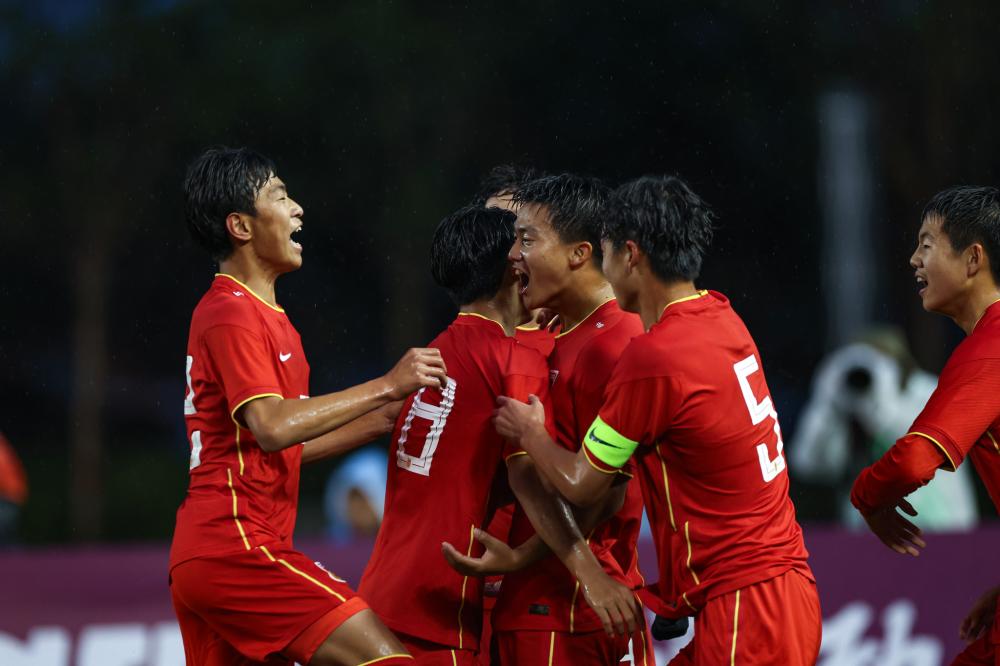 记者：蒋光太、莱昂纳多等人因伤缺阵，首发阵容多人带伤坚持