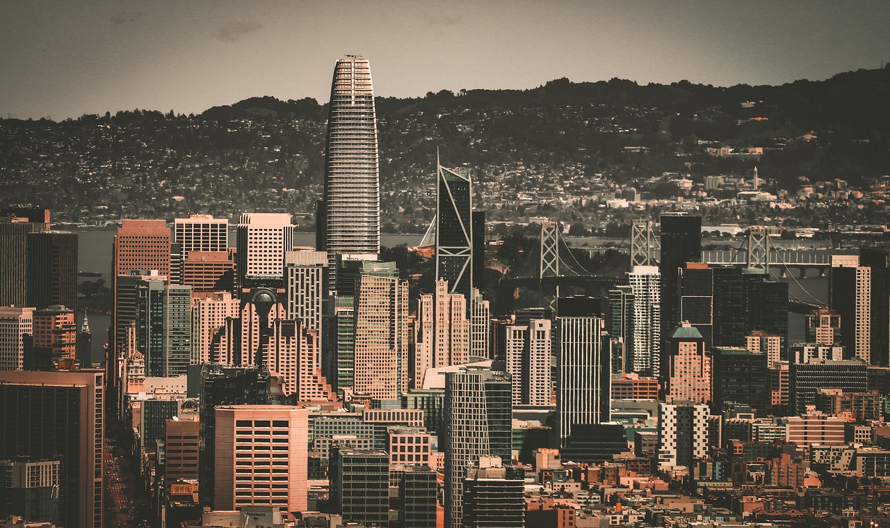 每体：阿根廷队在西班牙集训，球迷热情高涨只为一睹梅西风采