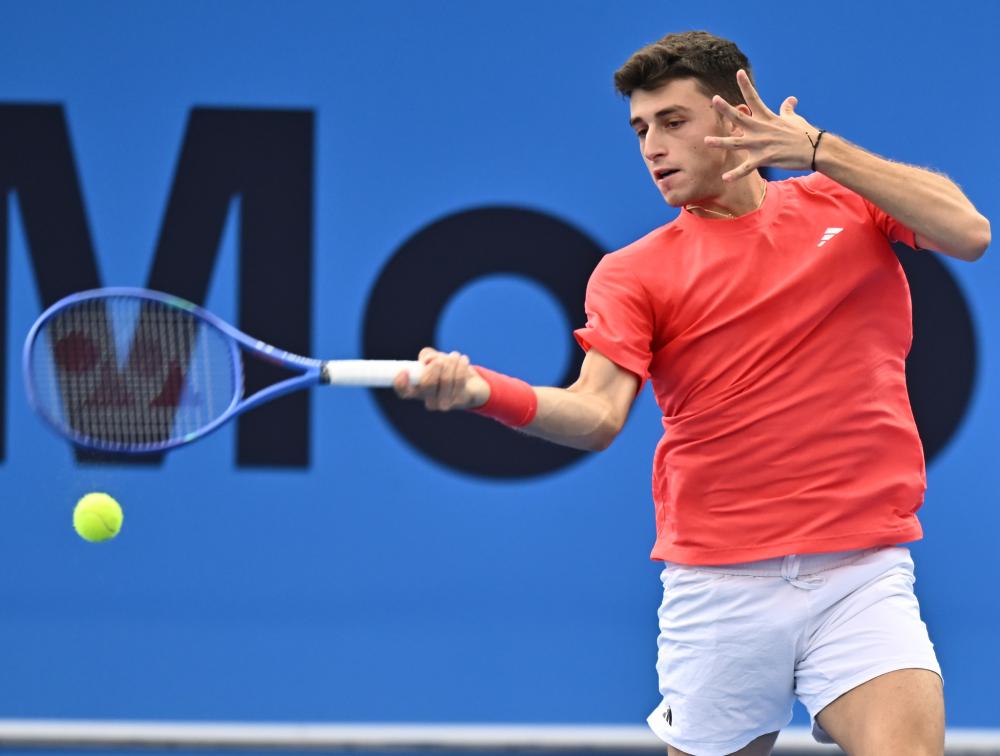 足球报：铁人引进邦本宜裕是庄毅慧眼识珠，明年续约问题不大